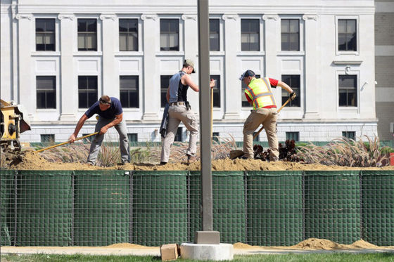 Sand Filled Gabion  Blast Wall Barrier For Military Defense / Flood Control